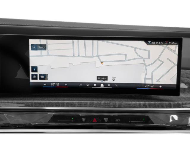 Used 2024 BMW i7 xDrive60 w/ Executive Package AWD/4WD image 18
