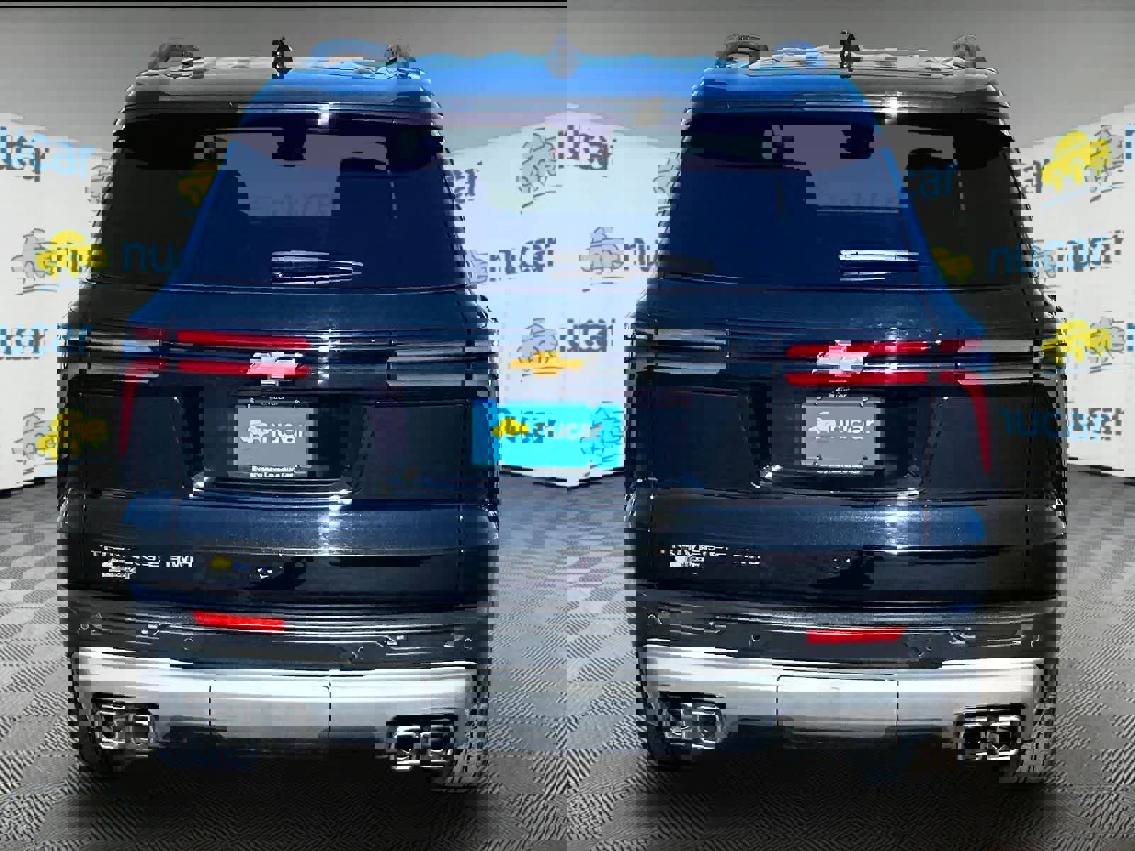 Used 2025 Chevrolet Traverse LT image 5