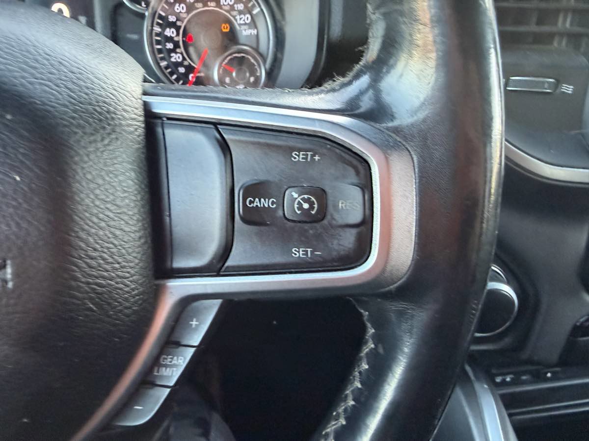 Used 2019 RAM 1500 Big Horn AWD/4WD image 24