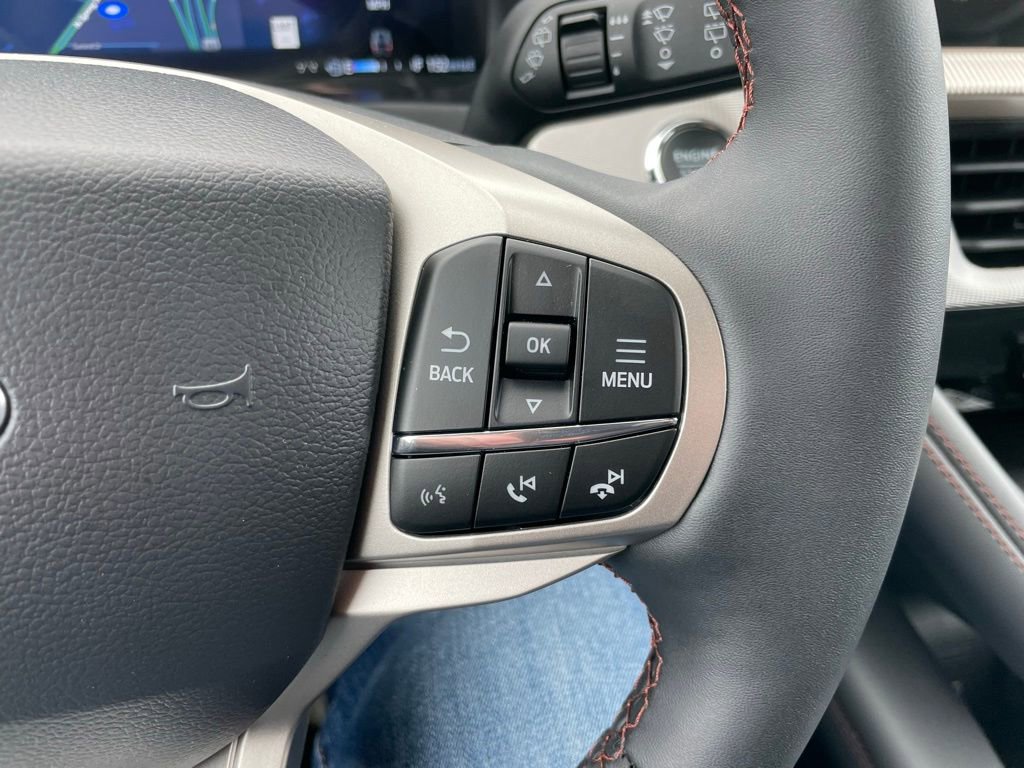 New 2026 Ford Explorer Active w/ Active Comfort Package image 25