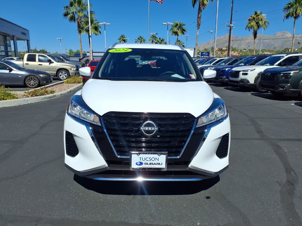 Used 2024 Nissan Kicks SV FWD image 8