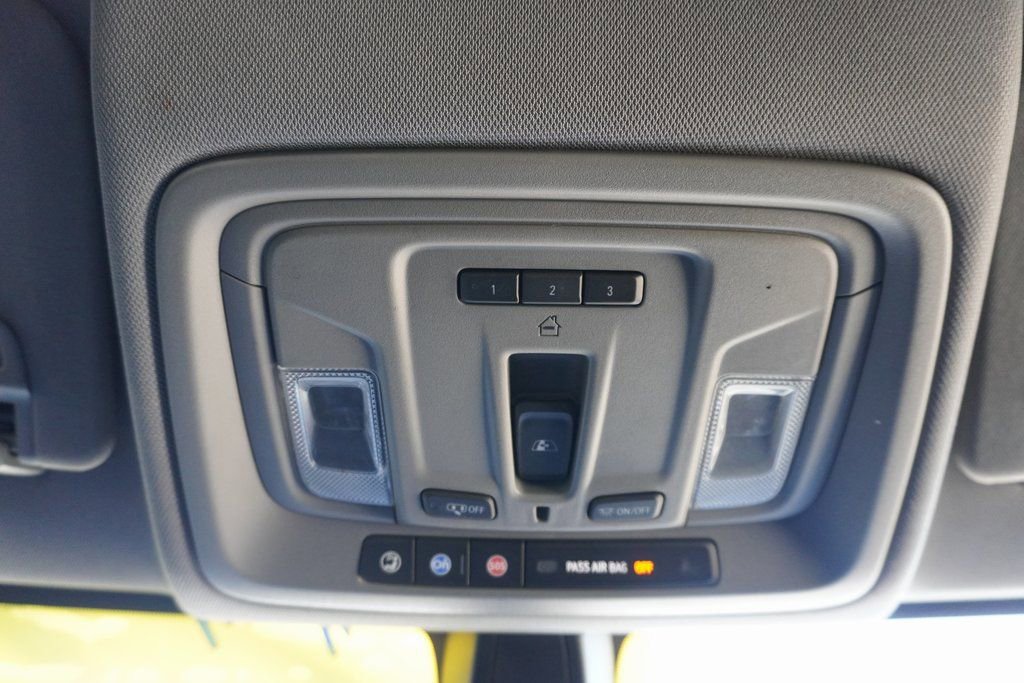 Used 2019 GMC Sierra 1500 SLE w/ SLE Value Package image 16