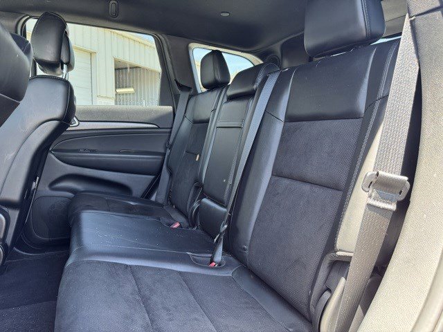 Used 2018 Jeep Grand Cherokee Laredo image 20