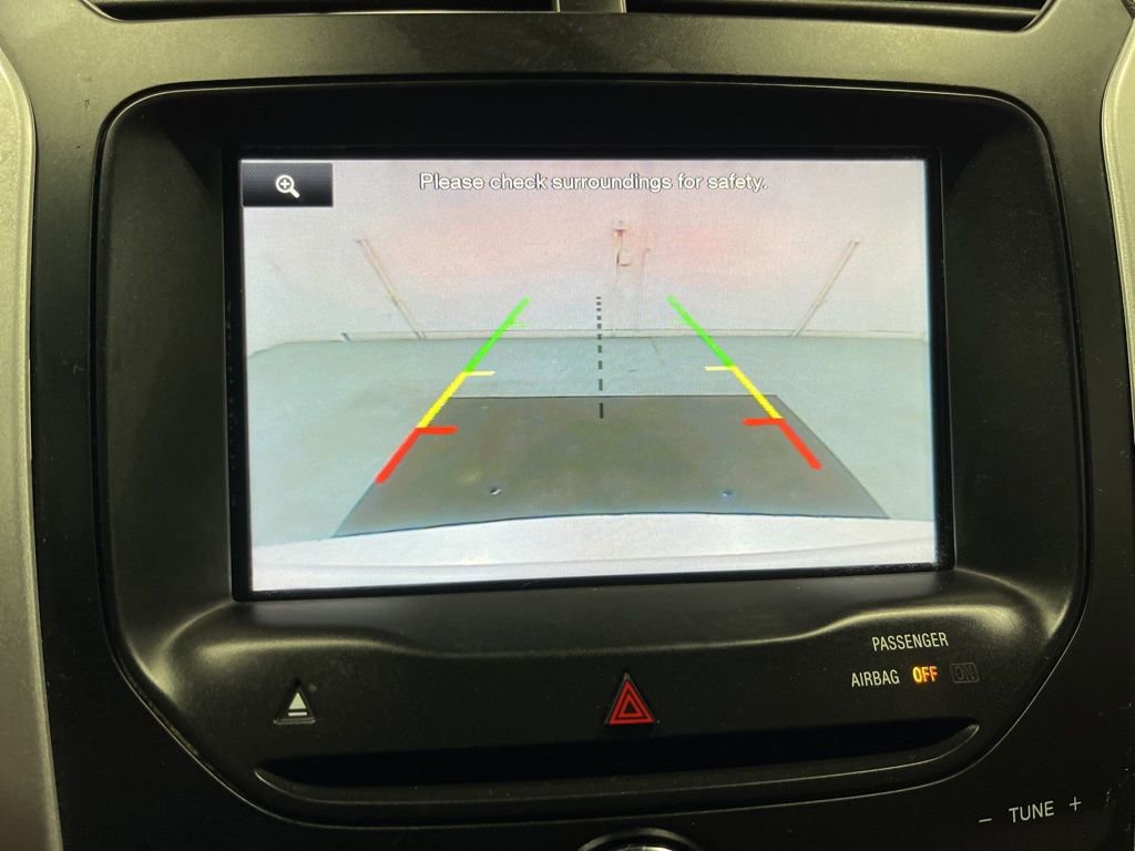 Used 2015 Ford Explorer XLT w/ Equipment Group 202A image 19