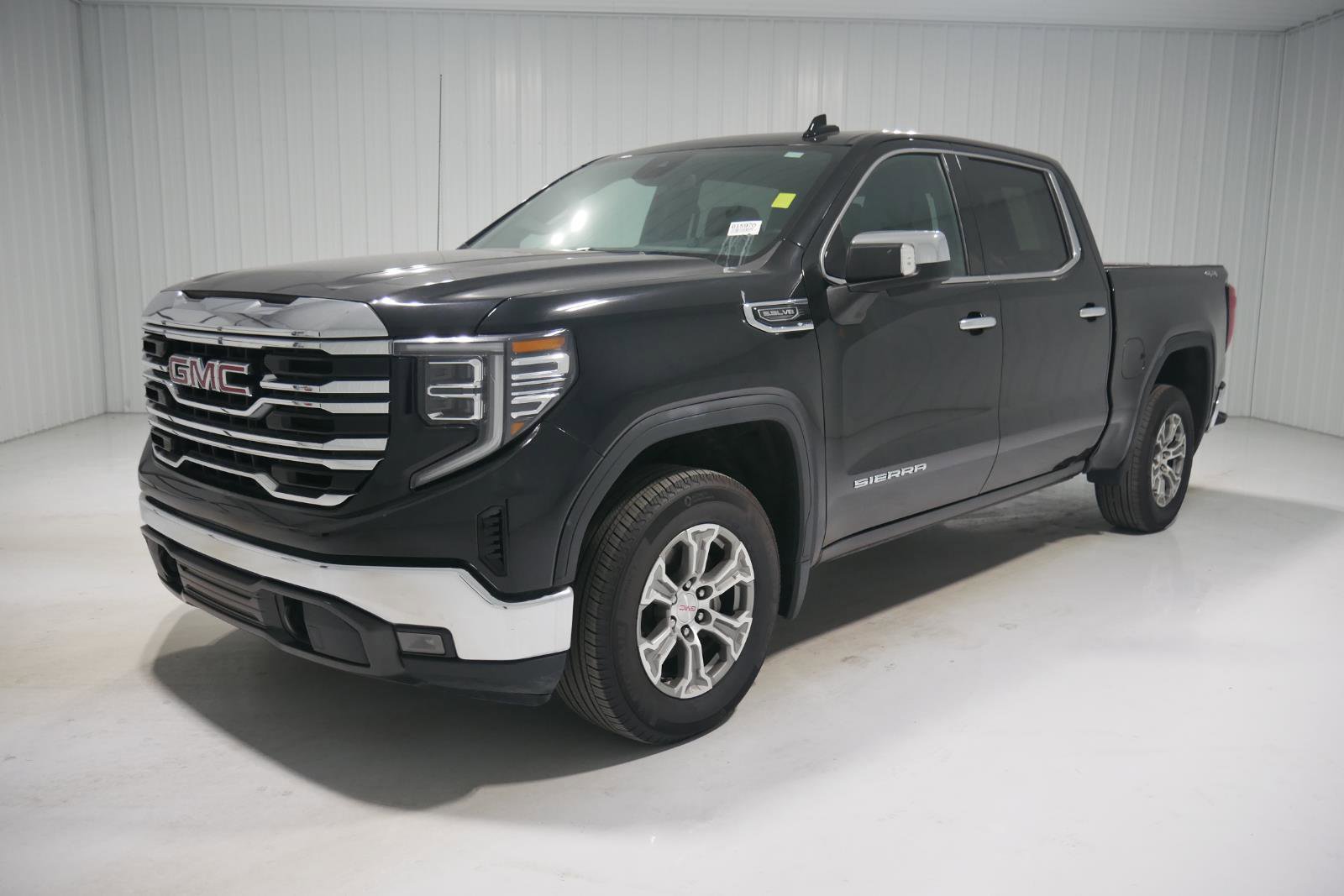 Used 2024 GMC Sierra 1500 SLT