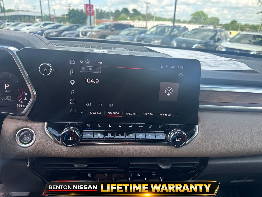 Used 2023 GMC Canyon Denali image 17