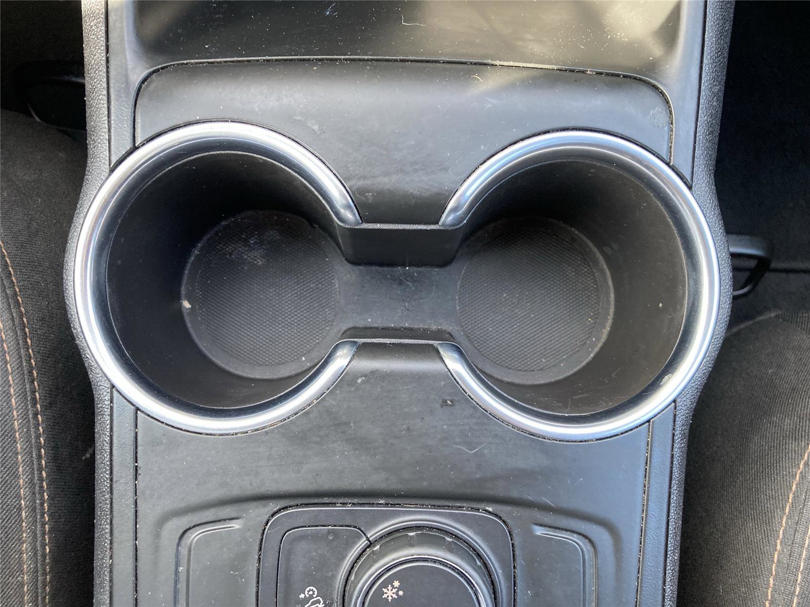 Used 2018 GMC Terrain SLE image 17