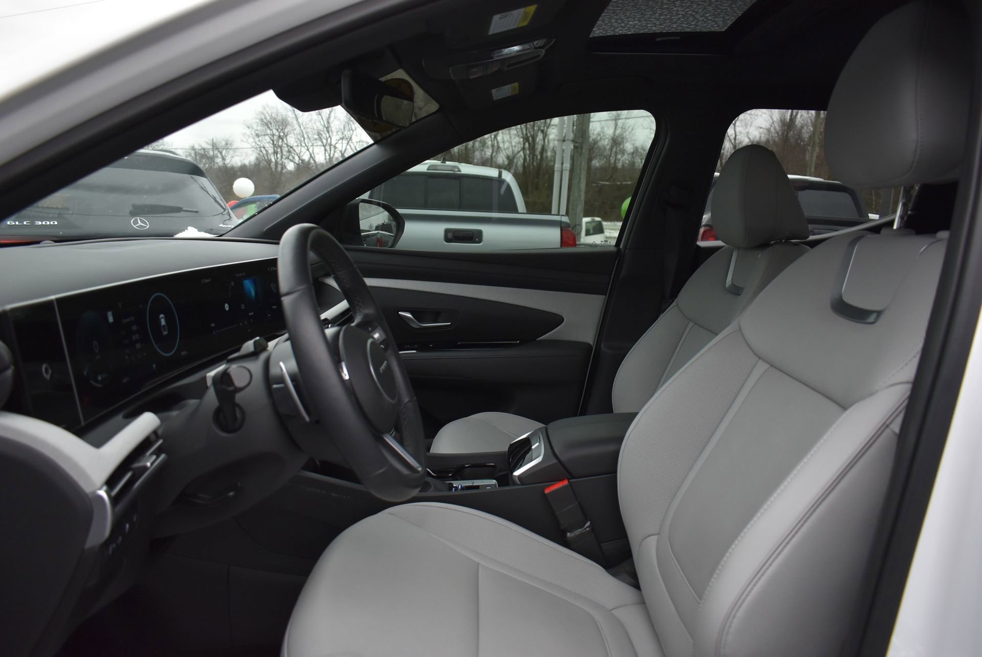 Used 2025 Hyundai Santa Cruz Limited image 16