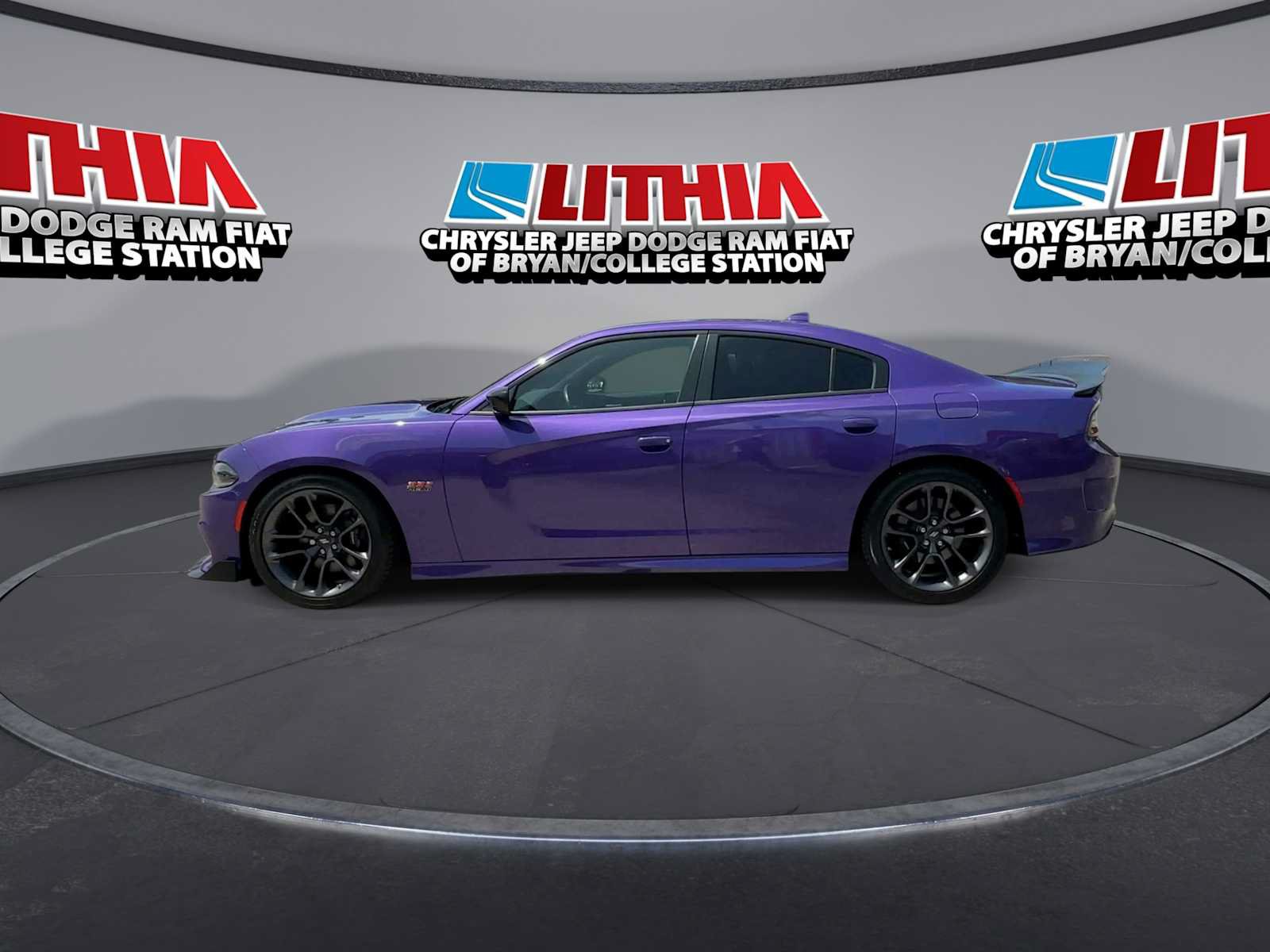 Used 2023 Dodge Charger Scat Pack RWD image 5