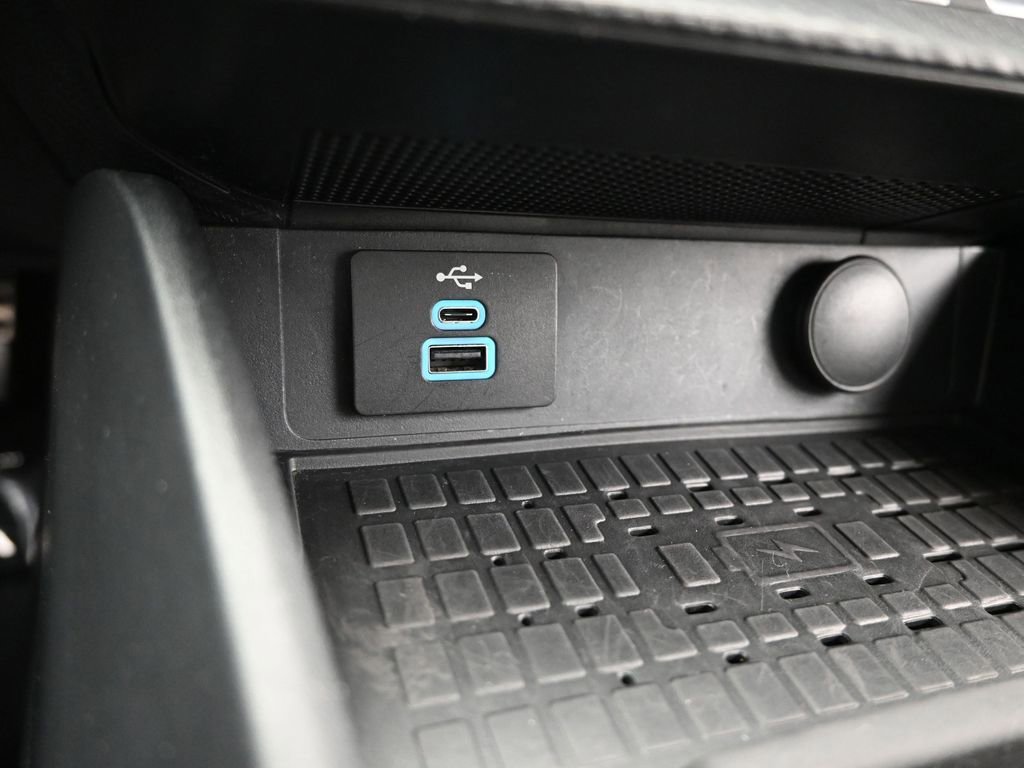 Used 2024 Ford Mustang Premium image 31