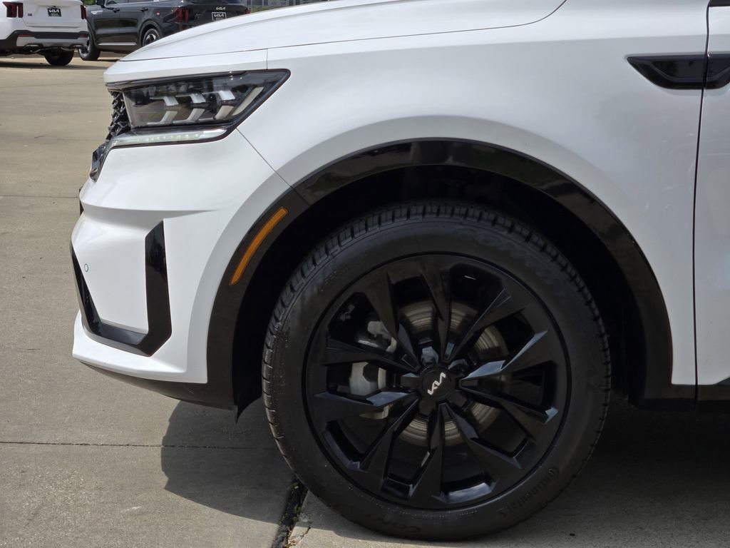 Certified 2023 Kia Sorento SX image 14