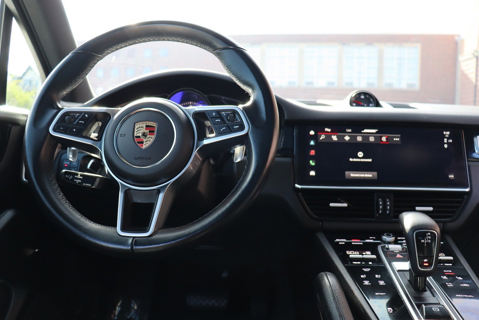 Used 2023 Porsche Cayenne Platinum Edition AWD/4WD image 21