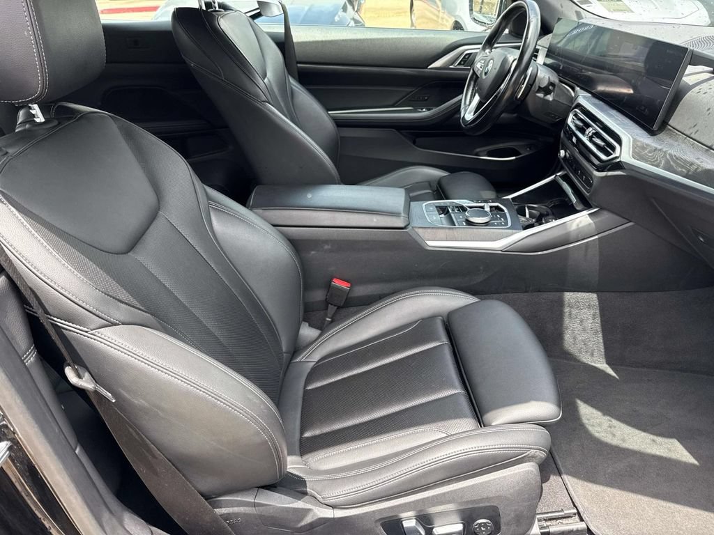 Used 2024 BMW 430i Convertible RWD image 11