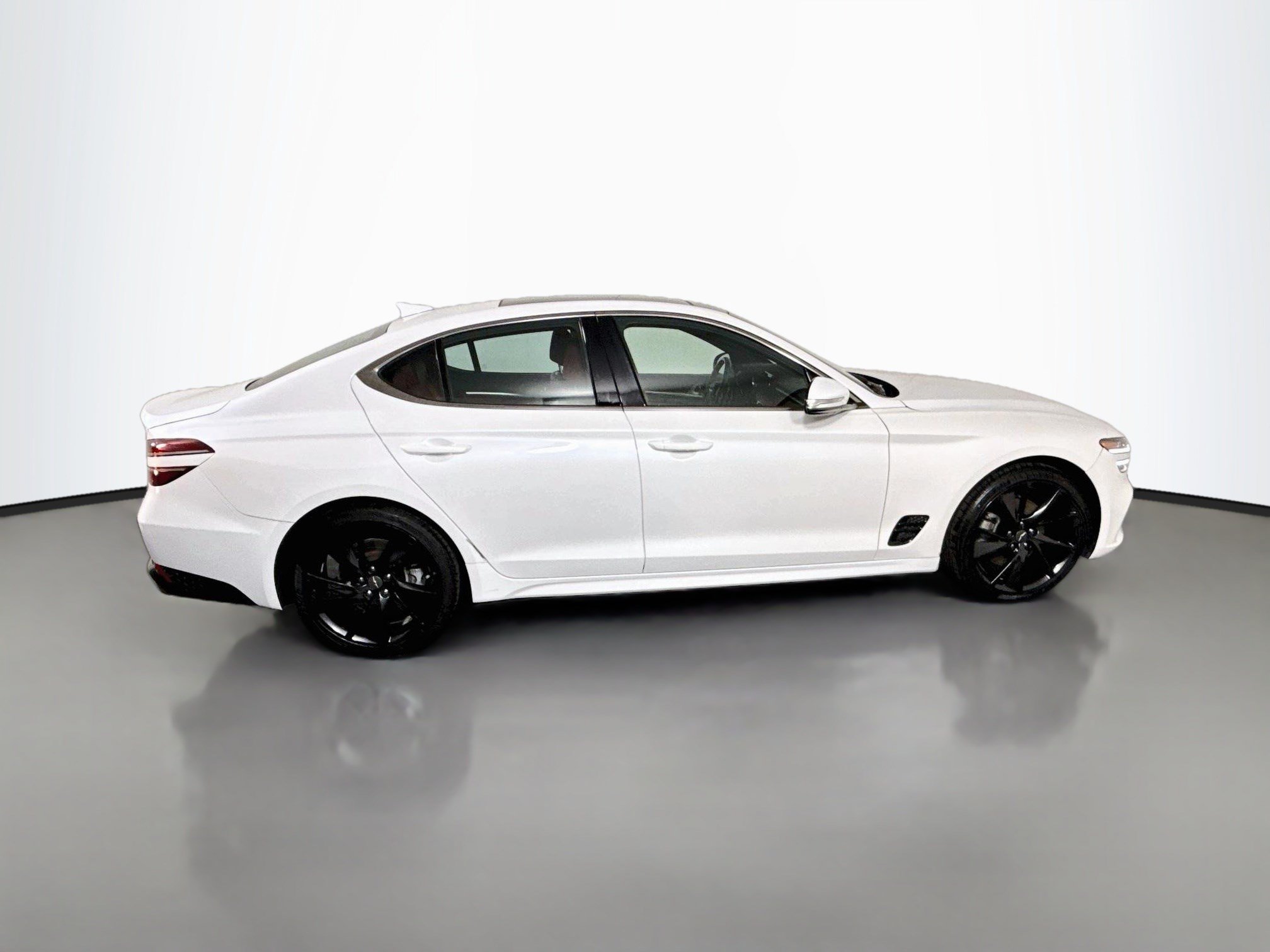 Used 2023 Genesis G70 2.0T w/ Sport Prestige Package RWD image 11