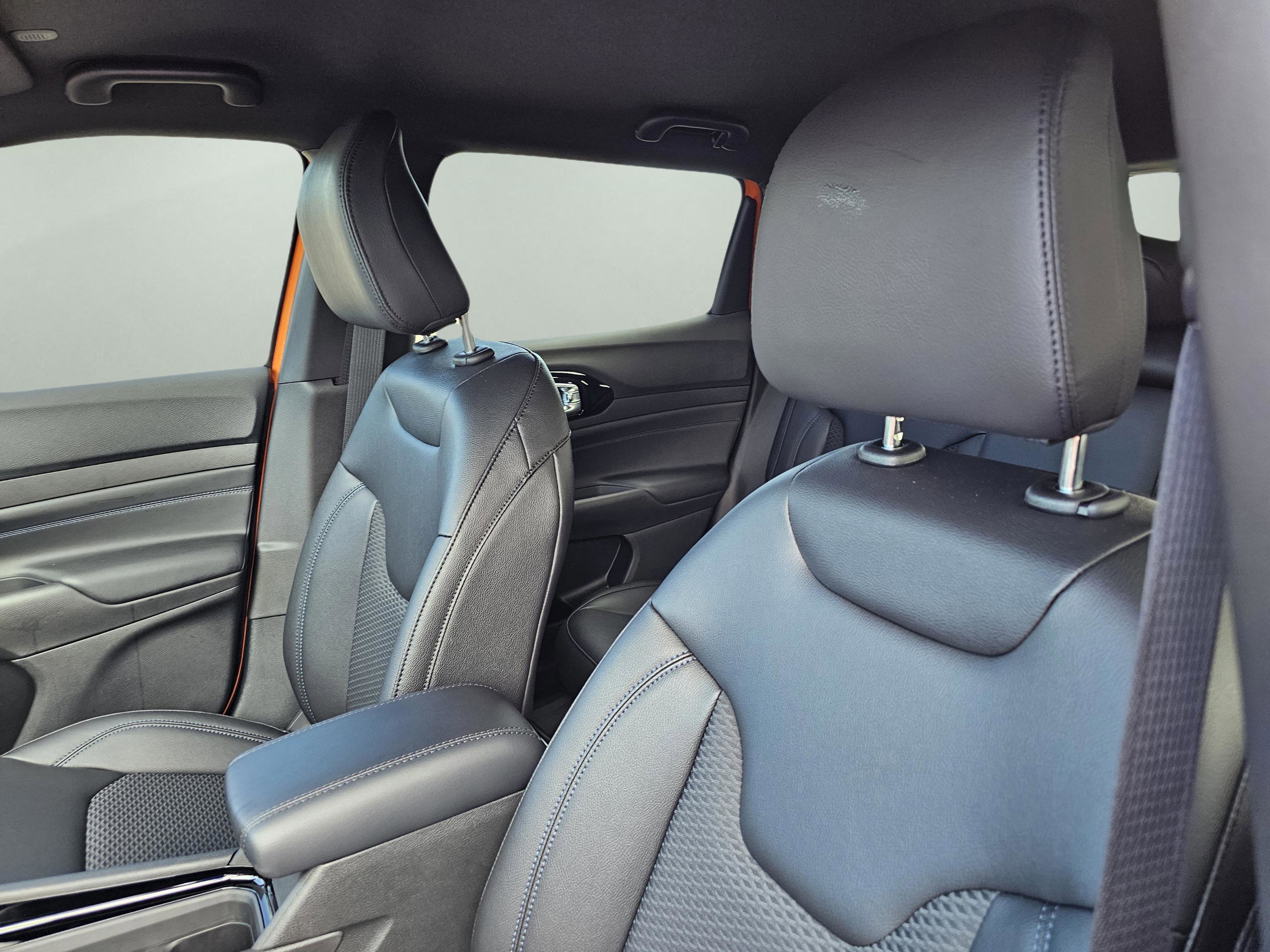 New 2026 Jeep Compass Latitude image 17