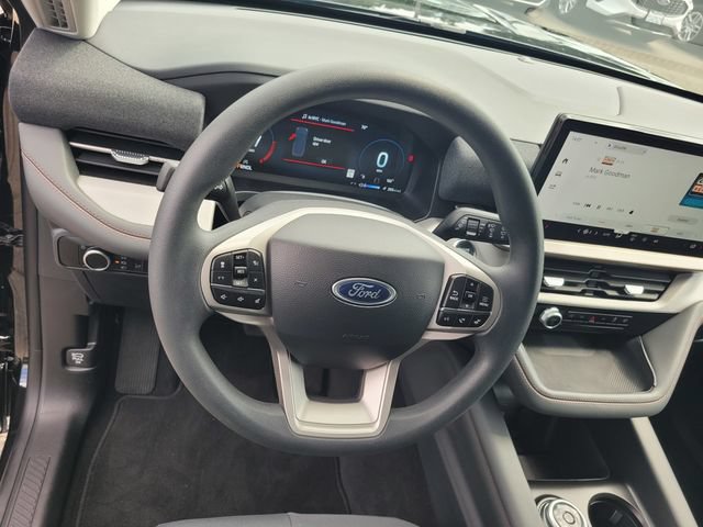 Used 2026 Ford Explorer Active RWD image 30