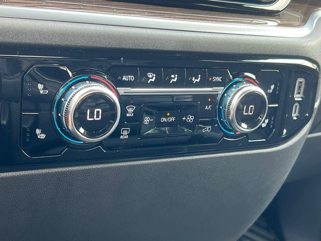 New 2026 GMC Sierra 1500 Elevation AWD/4WD image 25