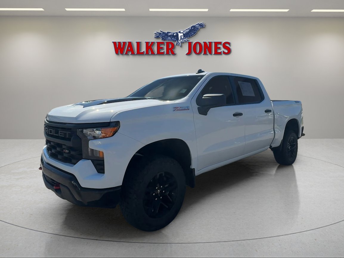 Used 2024 Chevrolet Silverado 1500 Custom Trail Boss image 2