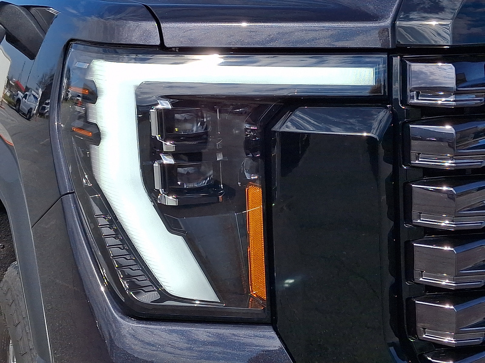 Certified 2025 GMC Sierra 2500 Denali Ultimate image 9
