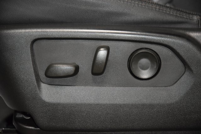 Used 2024 Chevrolet Silverado 3500 High Country w/ Technology Package image 43