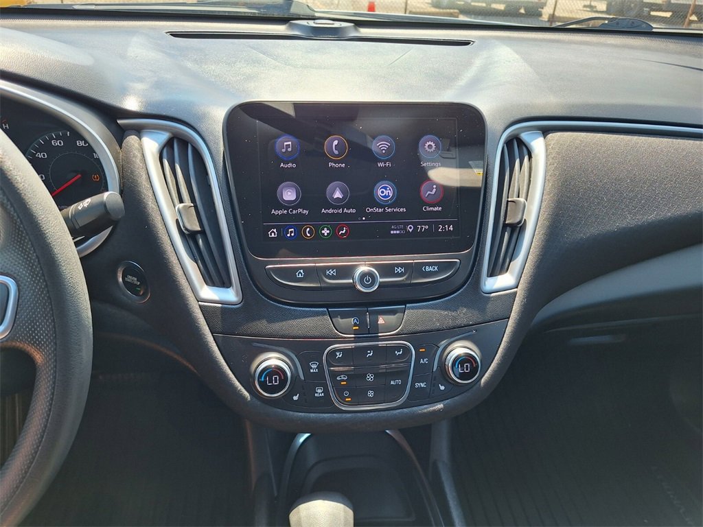 Used 2022 Chevrolet Malibu LT image 12