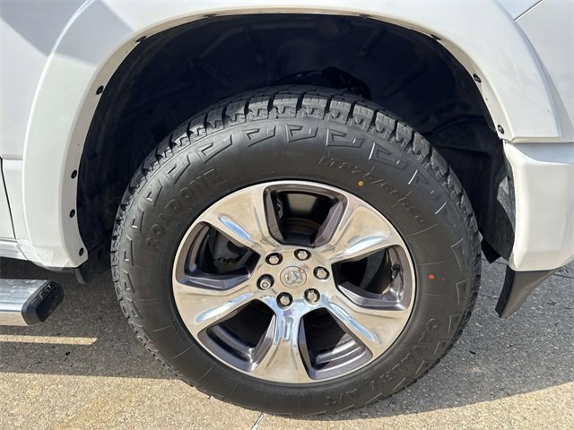 Used 2019 RAM 1500 Laramie w/ Sport Appearance Package image 7