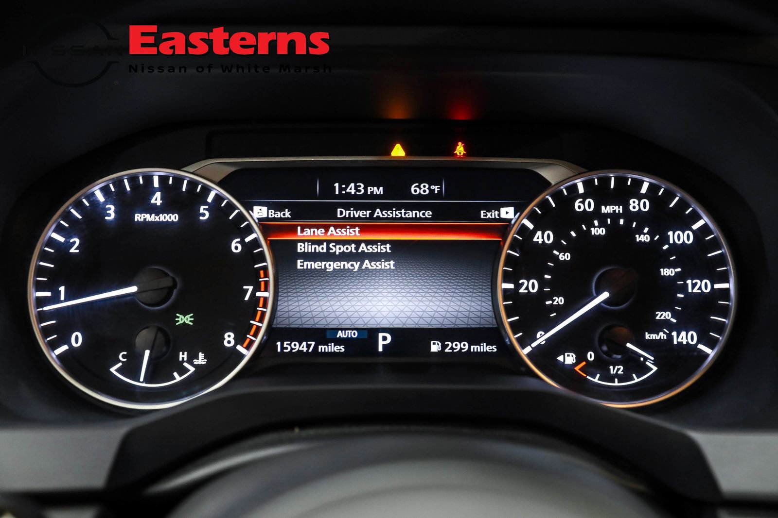 Used 2024 Nissan Pathfinder S image 22