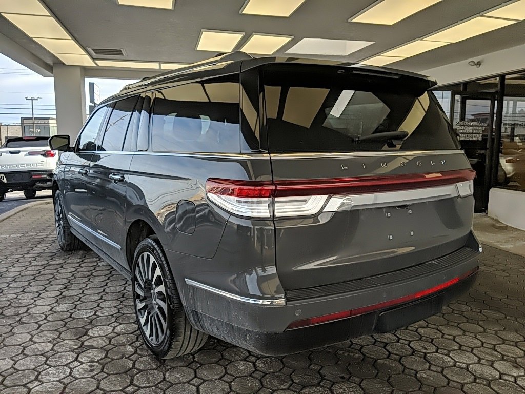 Certified 2022 Lincoln Navigator L Black Label image 7
