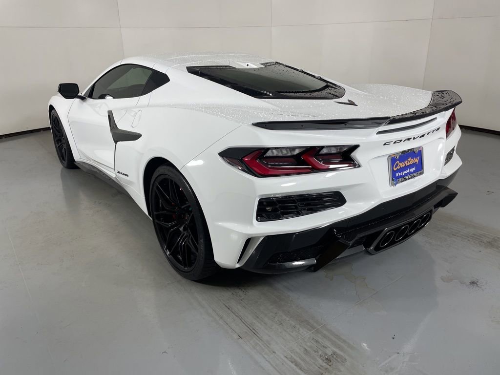 New 2026 Chevrolet Corvette Z06 w/ Stealth Interior Trim Package image 7