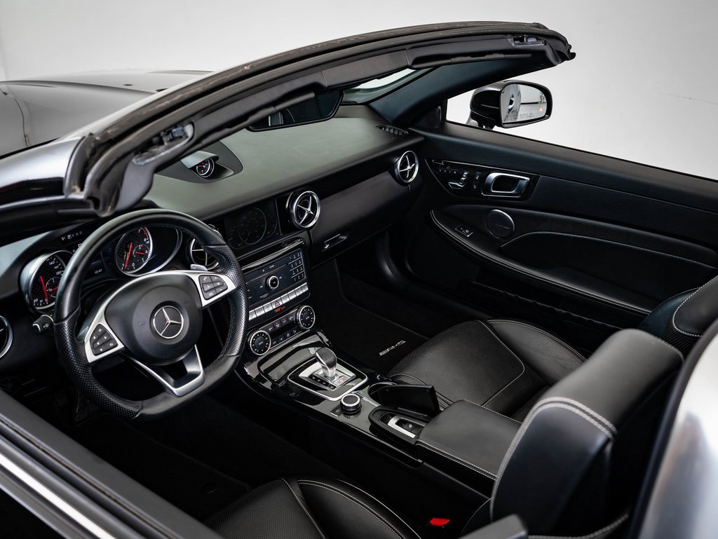 Used 2017 Mercedes-Benz SLC 43 AMG image 33