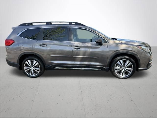 Used 2022 Subaru Ascent Limited w/ Technology Package AWD/4WD image 5