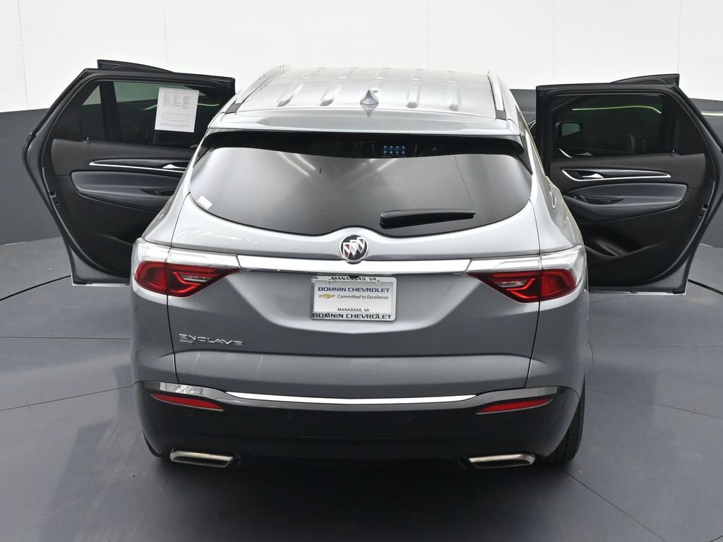 Used 2023 Buick Enclave Essence AWD/4WD image 43