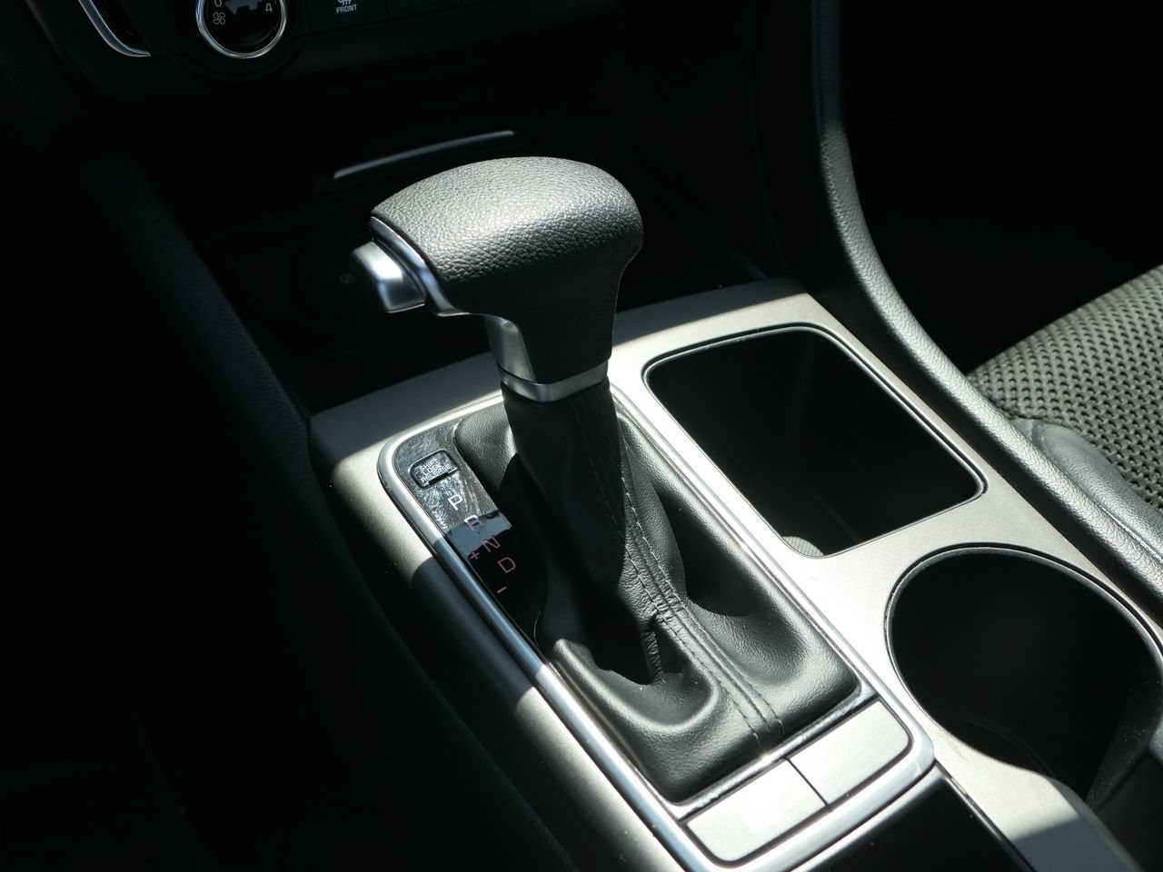 Used 2020 Kia Optima S FWD image 23
