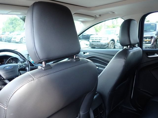 Used 2019 Ford Escape SEL AWD/4WD image 18