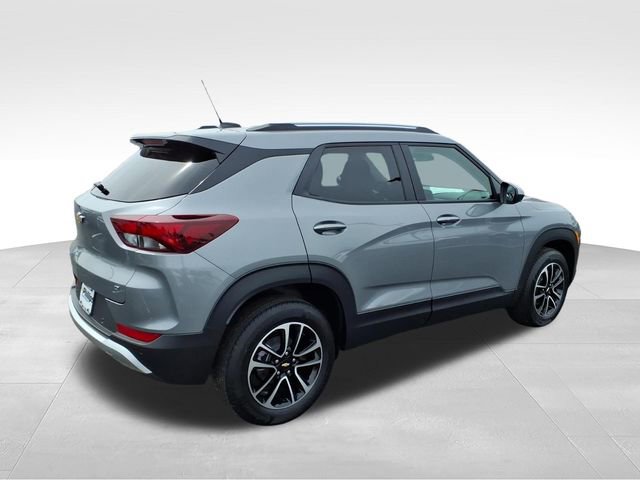 New 2026 Chevrolet TrailBlazer LT w/ Convenience Package AWD/4WD image 3