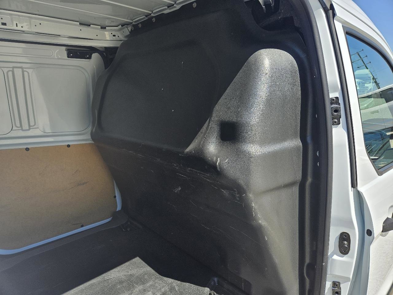 Used 2022 Ford Transit Connect XLT FWD image 24
