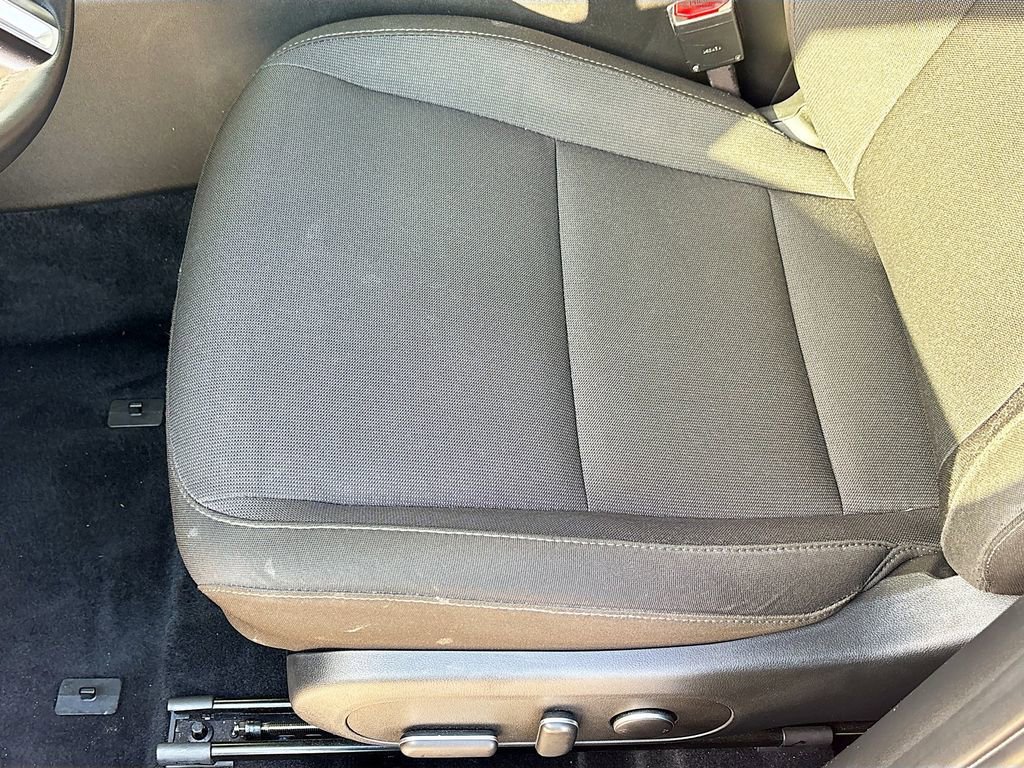 Used 2025 Hyundai Kona SEL image 18