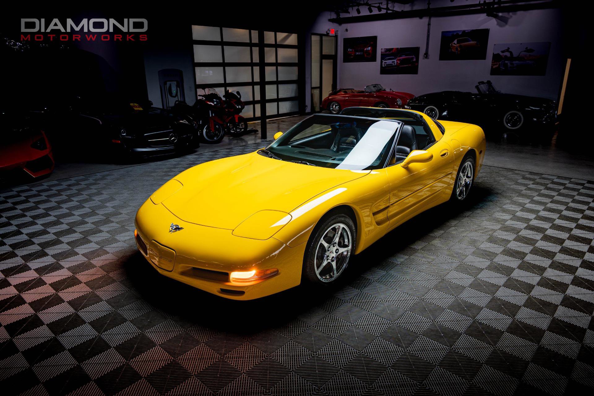 Used 2003 Chevrolet Corvette Coupe w/ Preferred Equipment Group image 4