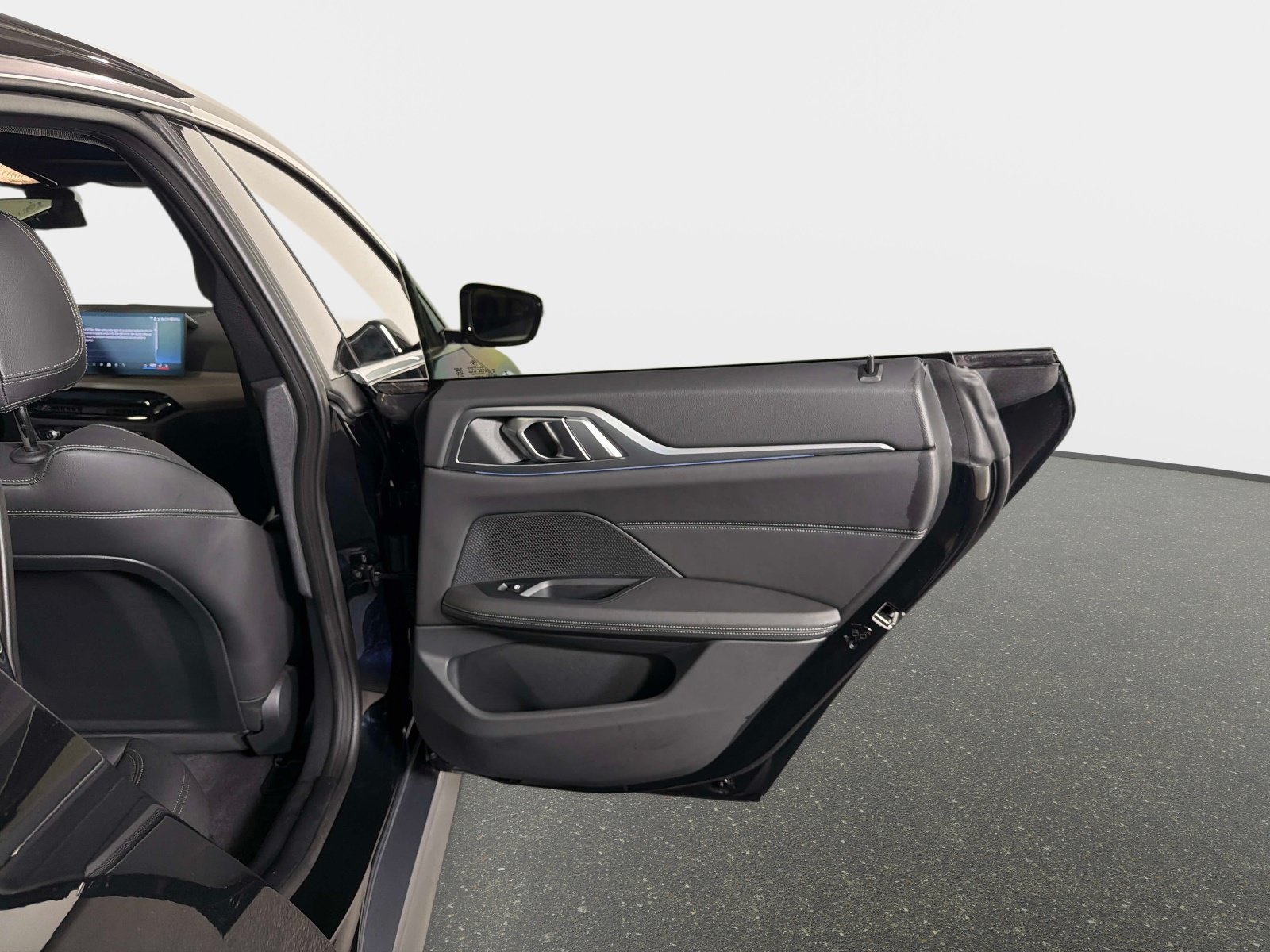 Used 2025 BMW i4 eDrive40 RWD image 26