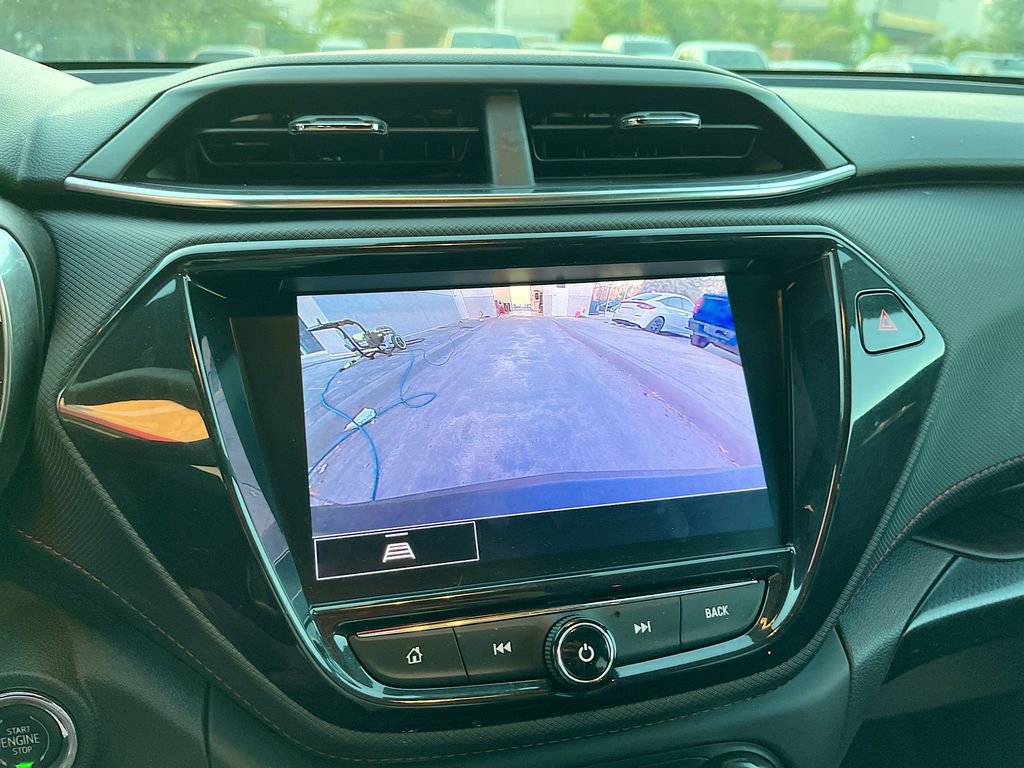 Used 2023 Chevrolet TrailBlazer RS w/ Sun and Liftgate Package image 13