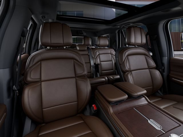 New 2027 Lincoln Navigator Reserve AWD/4WD image 10