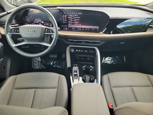 Certified 2025 Audi Q5 Premium w/ Convenience Package AWD/4WD video 2