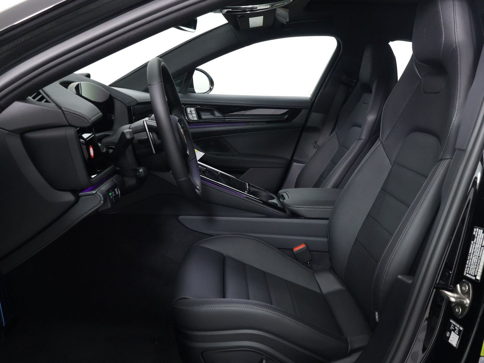 New 2026 Porsche Panamera 4 E-Hybrid AWD/4WD image 5