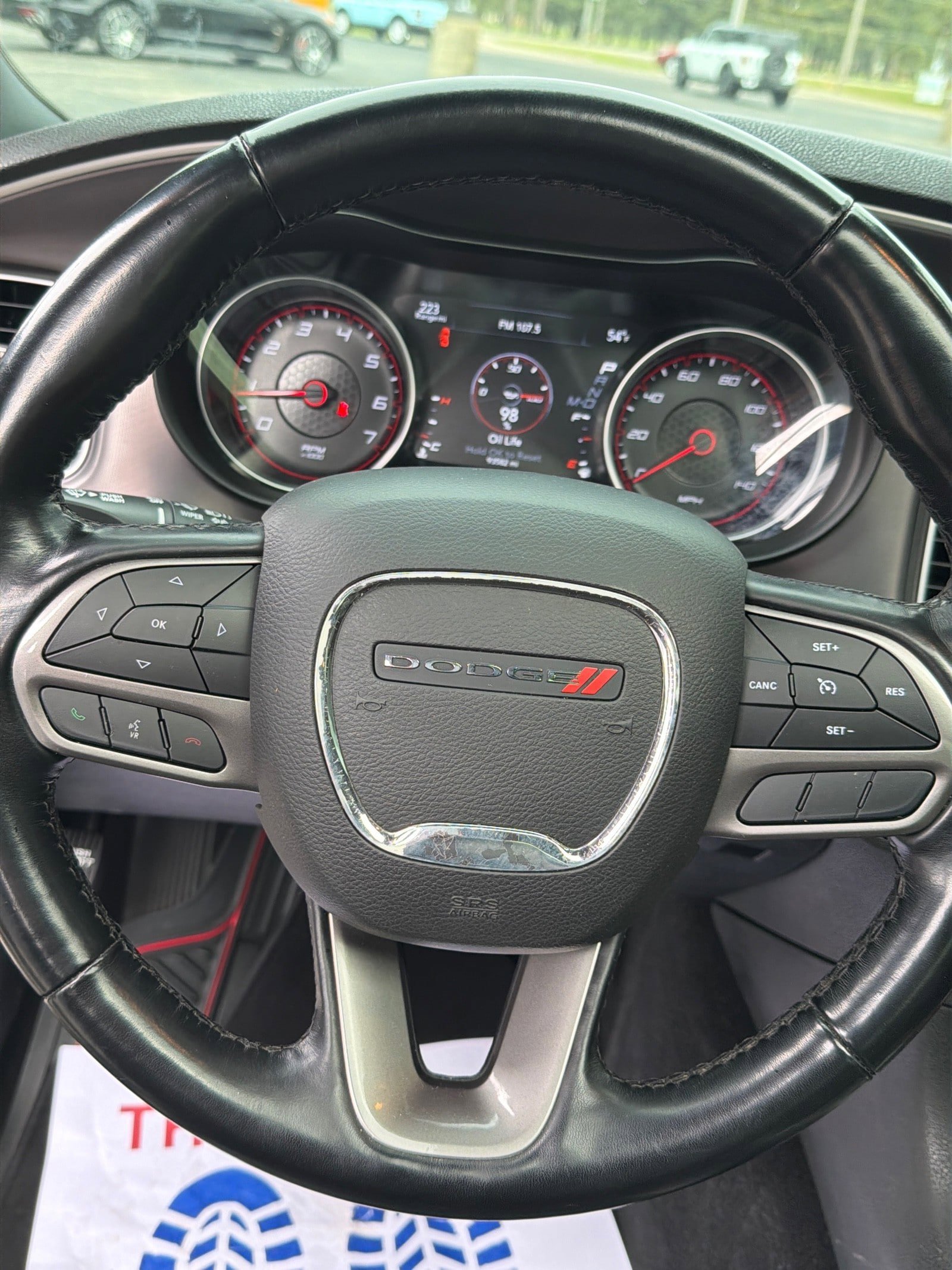 Used 2022 Dodge Charger SXT w/ Leather Interior Group RWD image 18