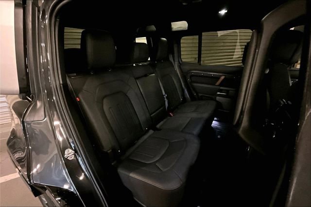 Certified 2022 Land Rover Defender 110 X AWD/4WD image 16