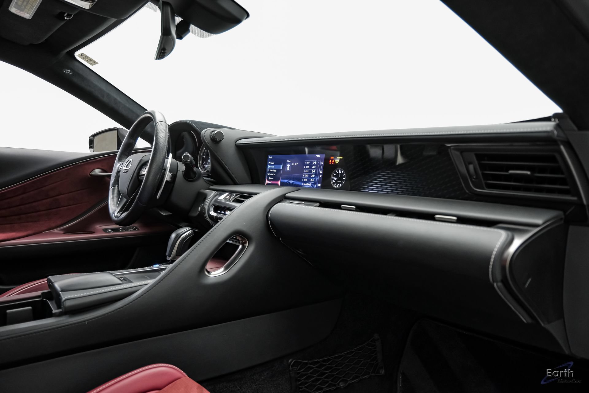 Used 2018 Lexus LC 500 Coupe w/ Performance Package RWD image 46