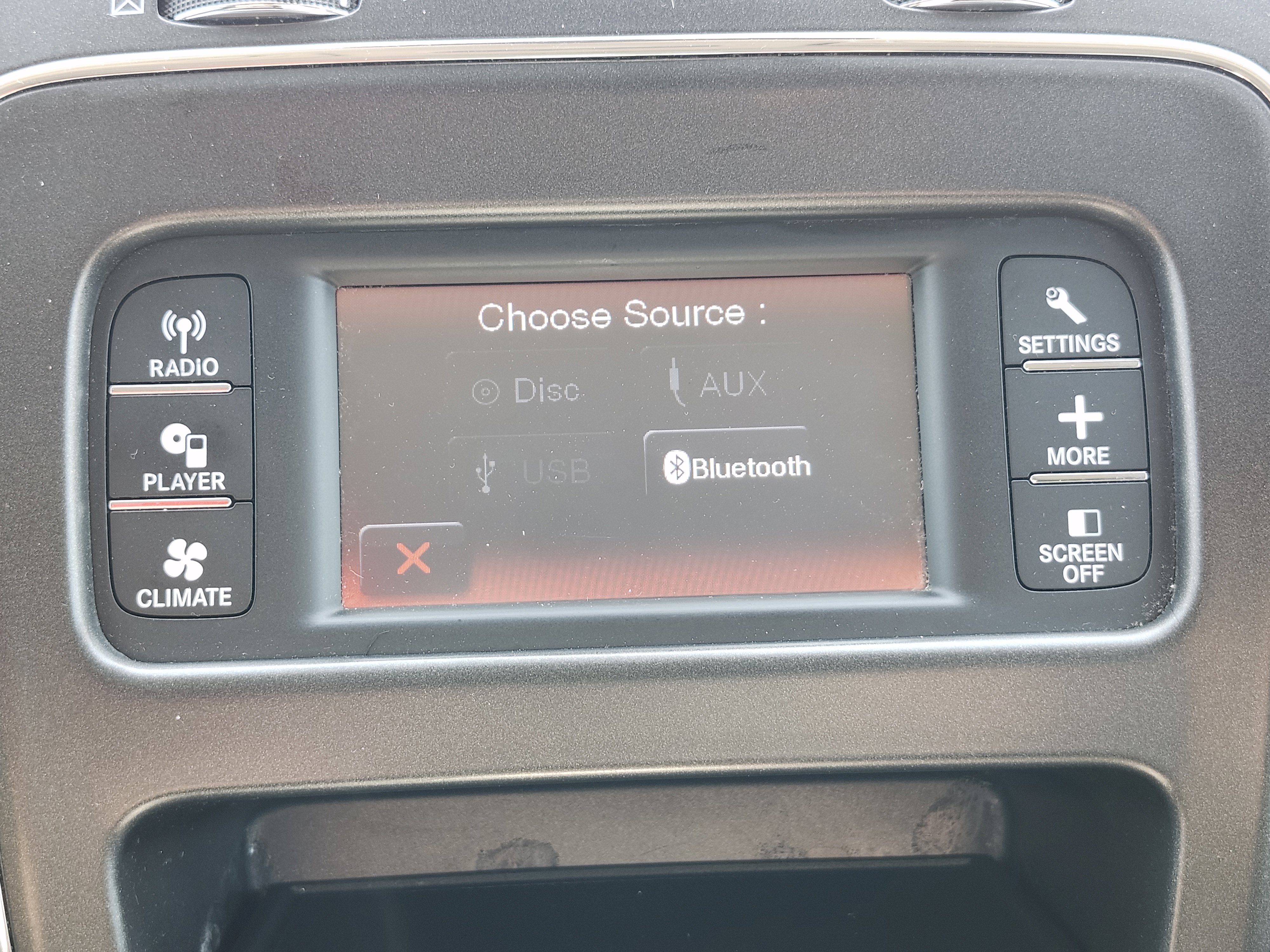 Used 2018 Dodge Journey SE w/ Connectivity Group image 25
