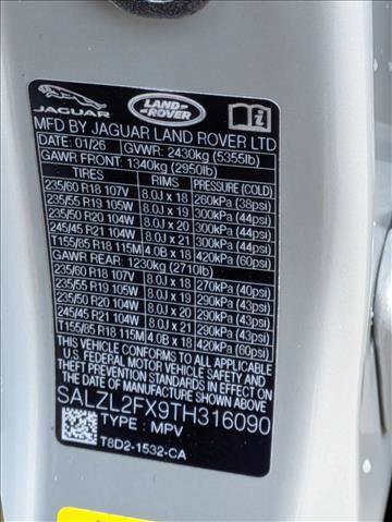 New 2026 Land Rover Range Rover Evoque Dynamic SE image 17