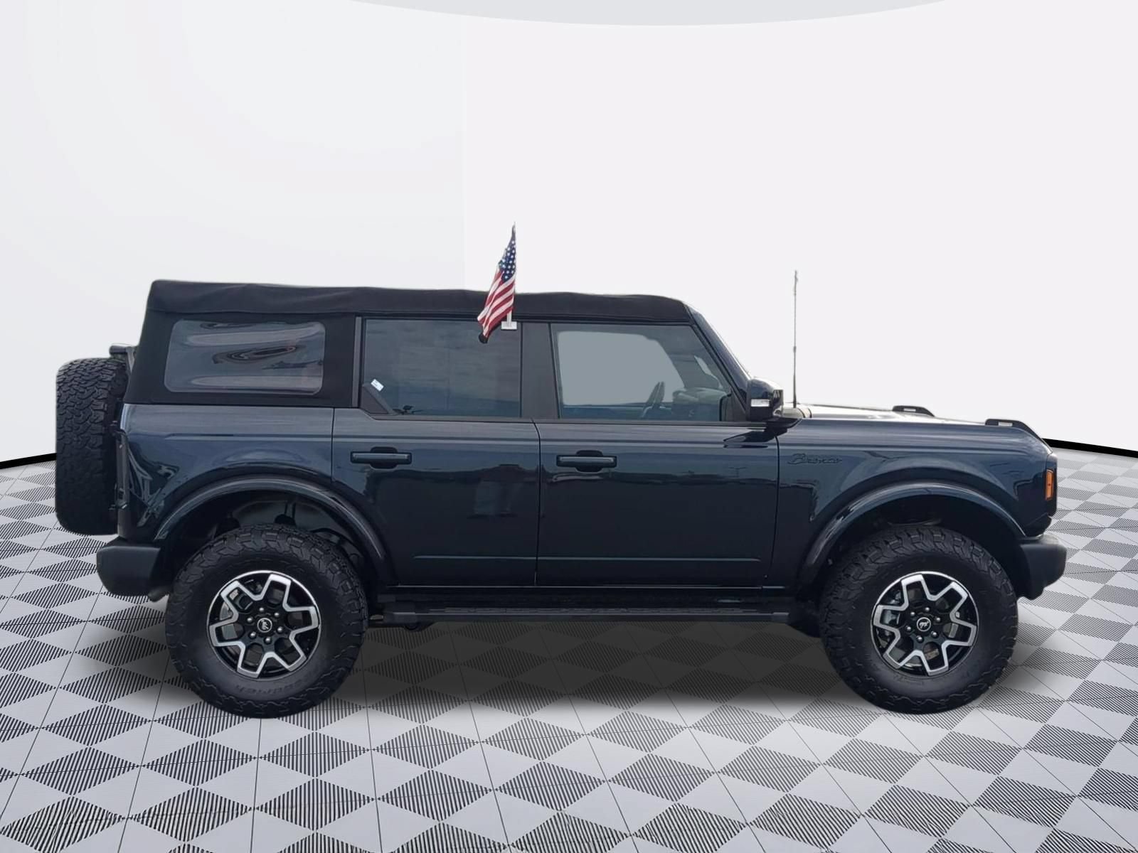 Used 2021 Ford Bronco Outer Banks AWD/4WD image 8