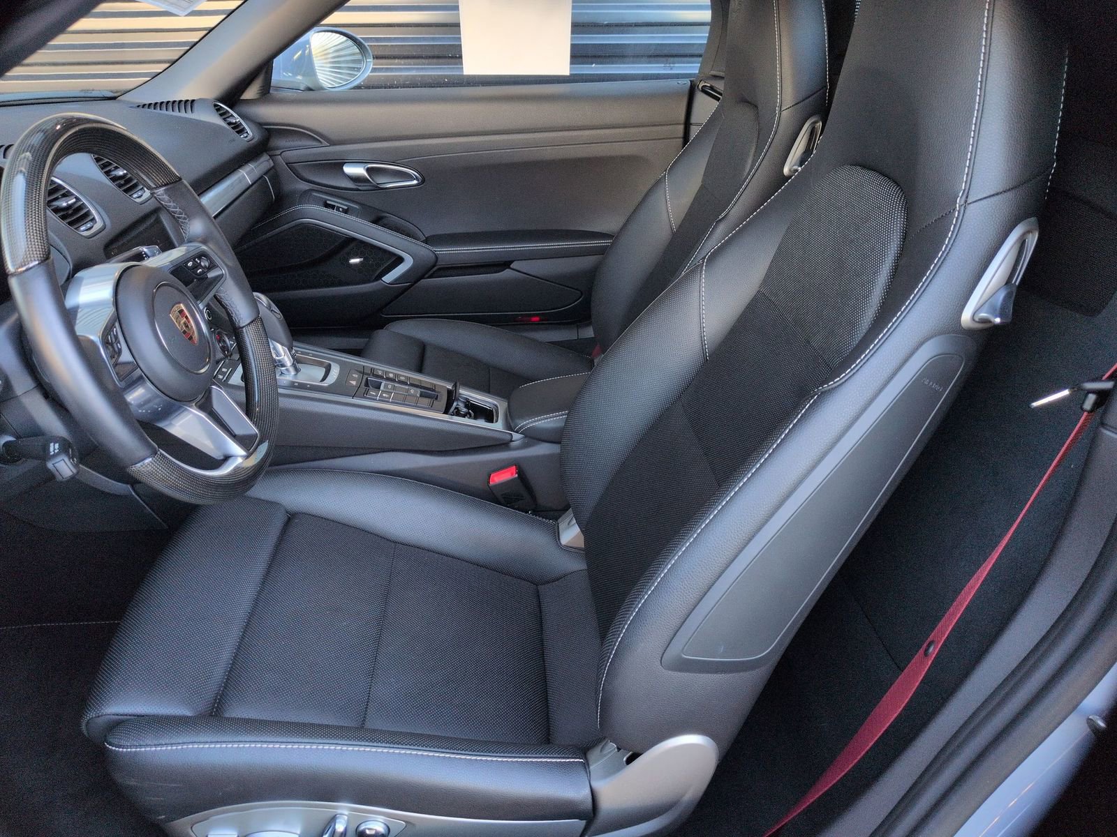 Certified 2025 Porsche 718 Boxster Style Edition image 5